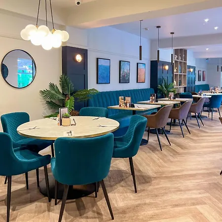 بيت للعطل Sky Lodge, Spacious Dog Friendly With Hot Tub And On Site Bistro غريت آيتون